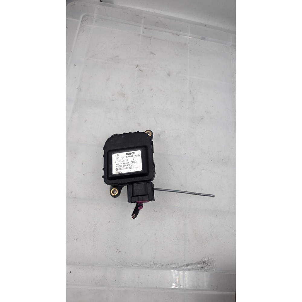 1998-2004 Audi A6 AC Heater Blend Flap Control Motor (MF116880-0560) OEM
